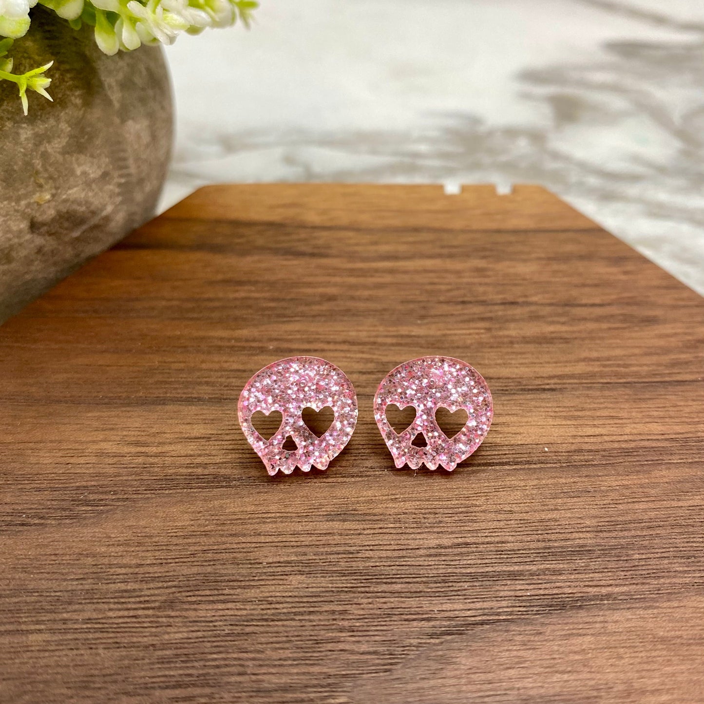 Acrylic Stud Earrings - Halloween - Pink Skull