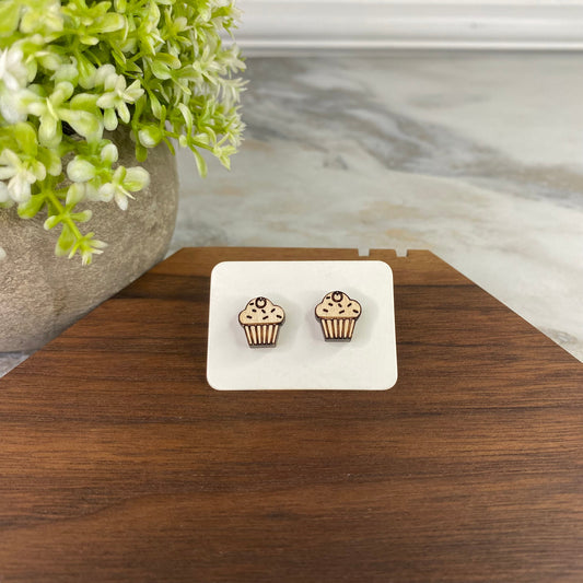 Wooden Stud Earrings - Cupcake