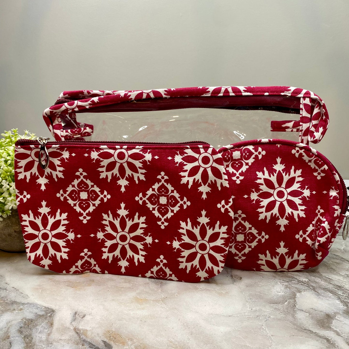 Trio Set Pouch + Clamshell - Snowflake