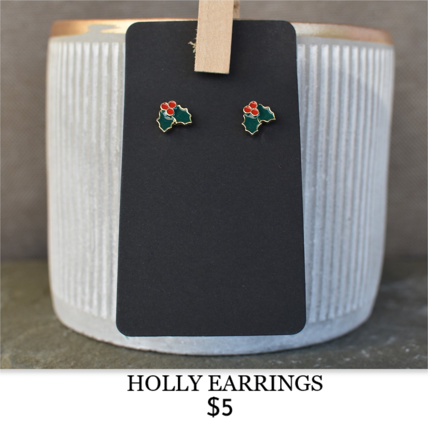 HOLLY HOLIDAY EARRINGS