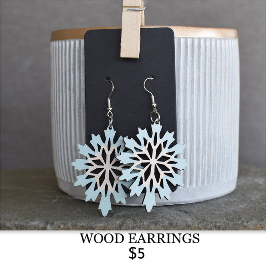 SNOWFLAKE EARRINGS