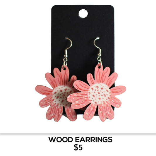 WOOD DAISY EARRINGS