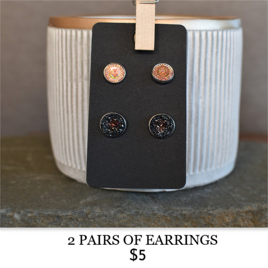 2 PAIR OF EARRINGS