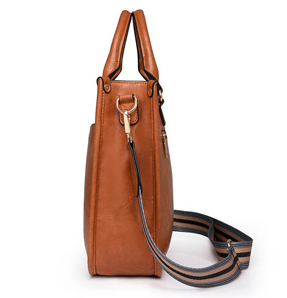 Aubree + Handle - Crossbody Purse